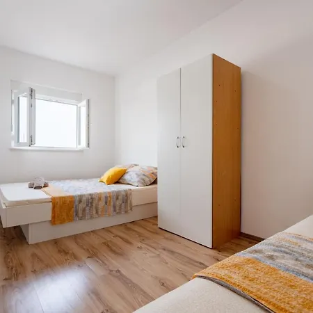 Apartment Neuense *