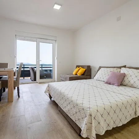 Apartment Neuense